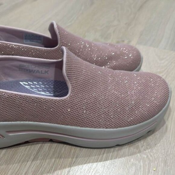 Women's Skechers Go Walk Arch Fit Pink Glitter Slip on Sneakers - Picture 1 of 3